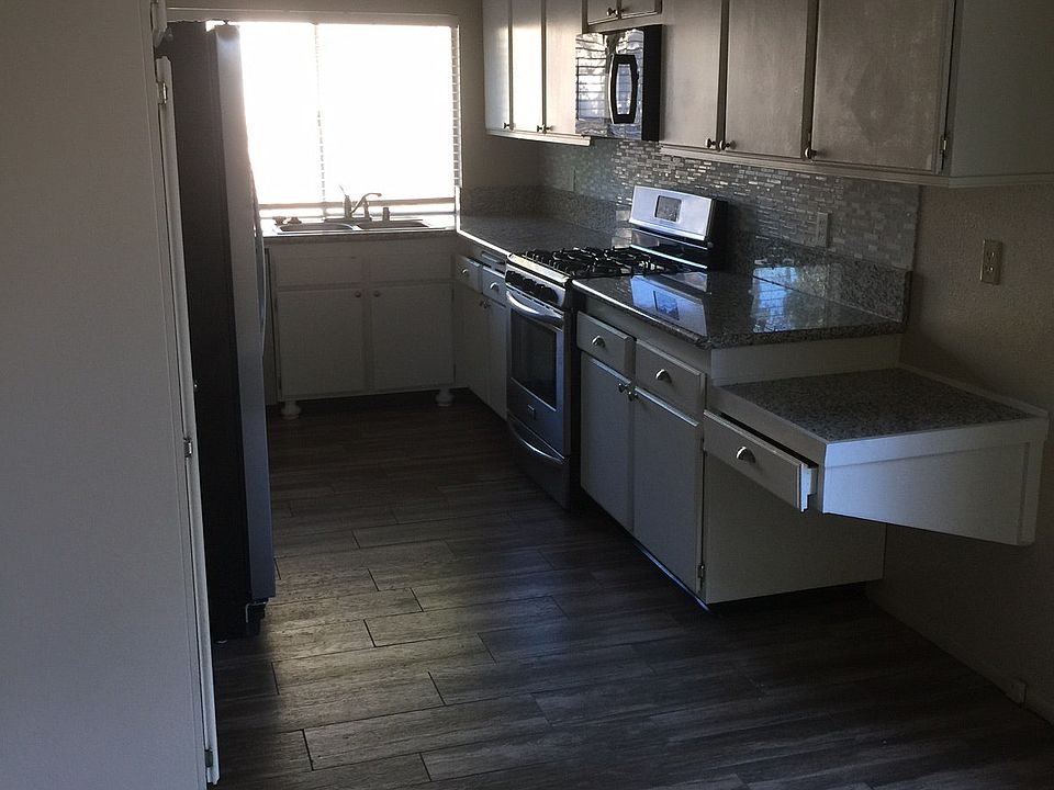 1st image of 416 Courtney Ln