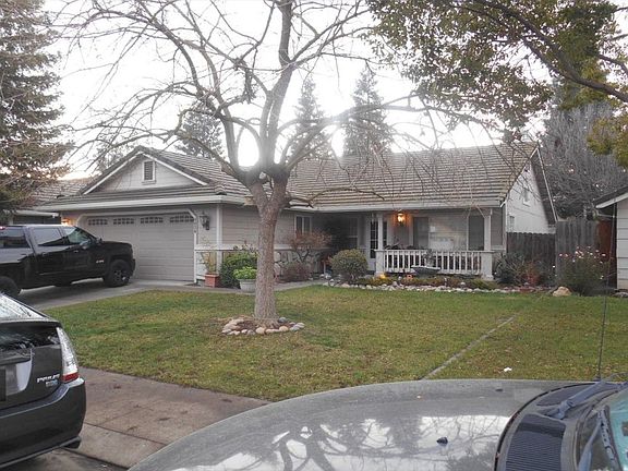 4th image of 4820 Devereaux Way