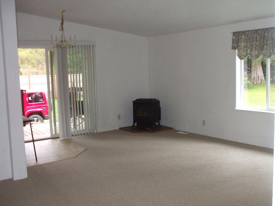 1st image of 44412 SE 72nd St