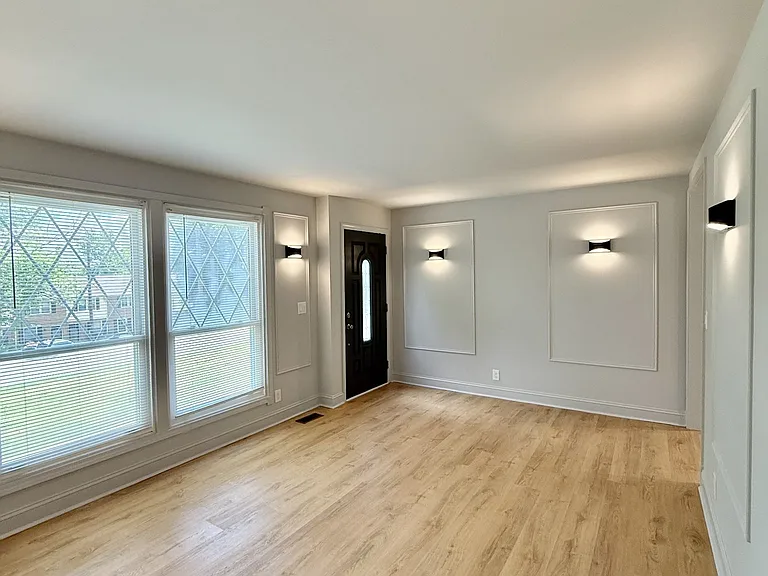 207 Blue Ridge Dr — Photo 6