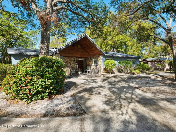 7600 138th St, Seminole, FL 33776