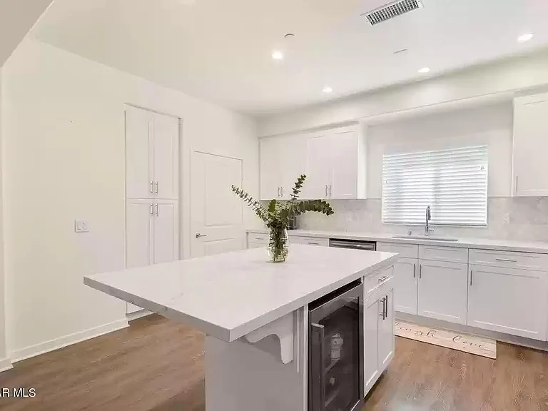 2635 Dash Ln — Photo 10