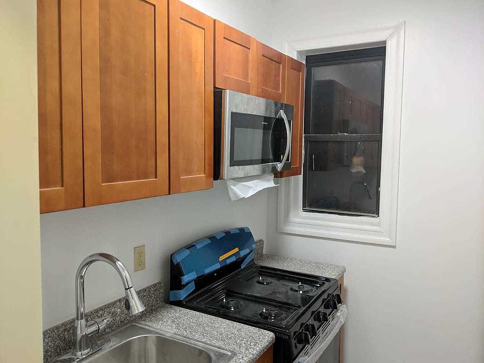 1st image of 170 E 19th St APT 2E