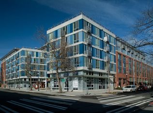 120 Republican St APT 548, Seattle, WA 98109