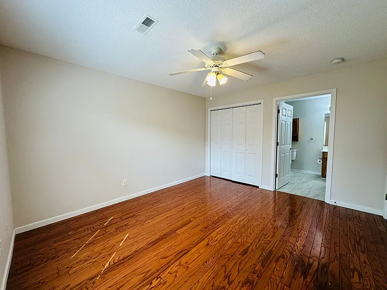 4711 Royal Prince Way — Photo 12