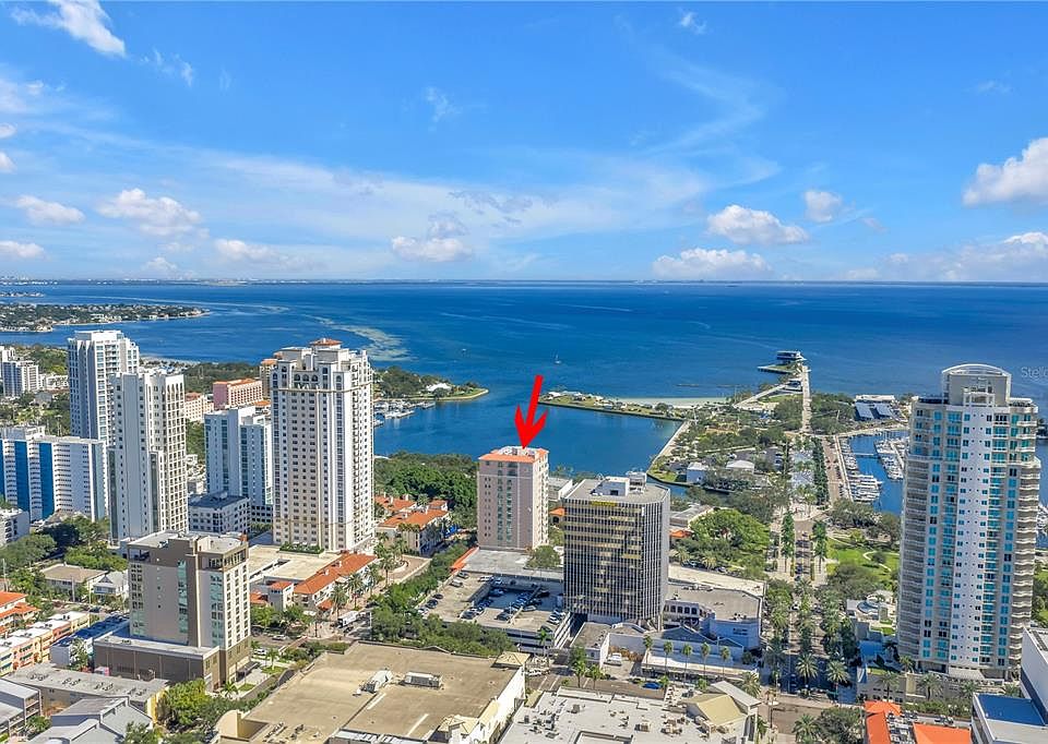1st image of 288 BEACH DRIVE NE #6B