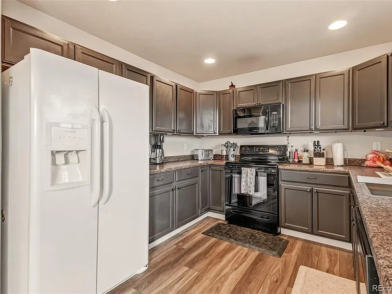 6005 San Mateo Dr — Photo 8