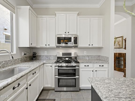 5th image of 4212 E MARSHALL Avenue