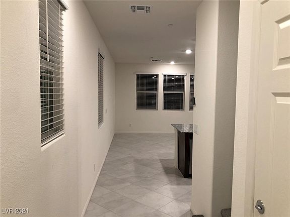 3rd image of 8921 Juniper Knoll Ave