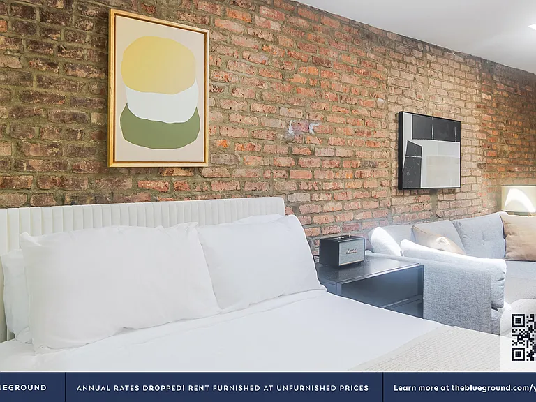 316 W 14th St #24 — Photo 13