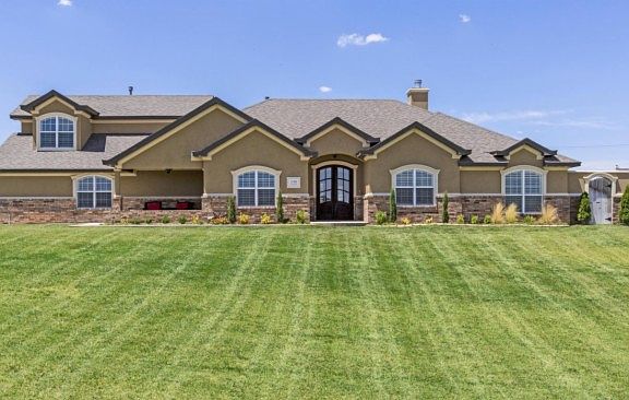 2nd image of 17300 Valley Lake Dr