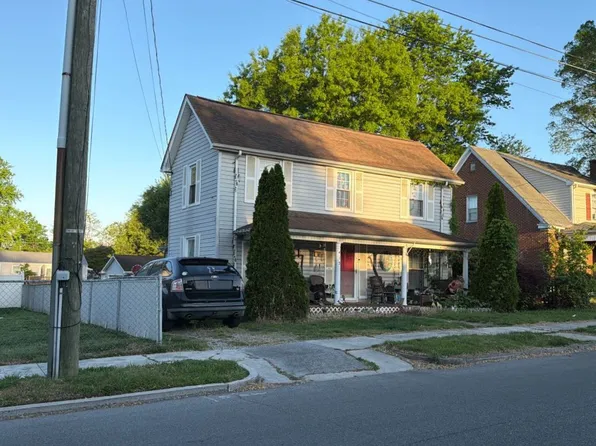 415 Chestnut St, Salem, VA 24153
