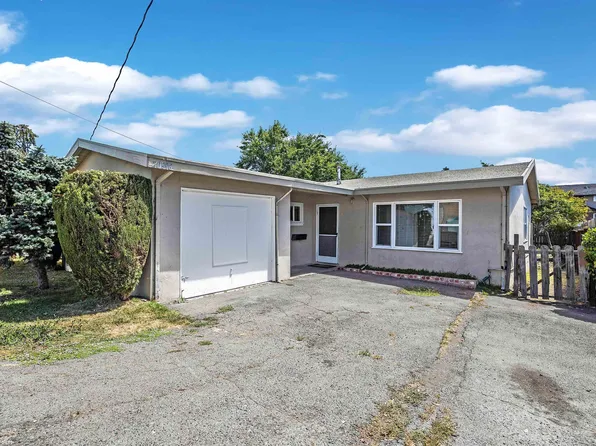 20398 Forest Ave, Castro Valley, CA 94546
