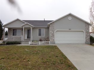 6115 W Cherry Springs Ct, Salt Lake City, UT 84118