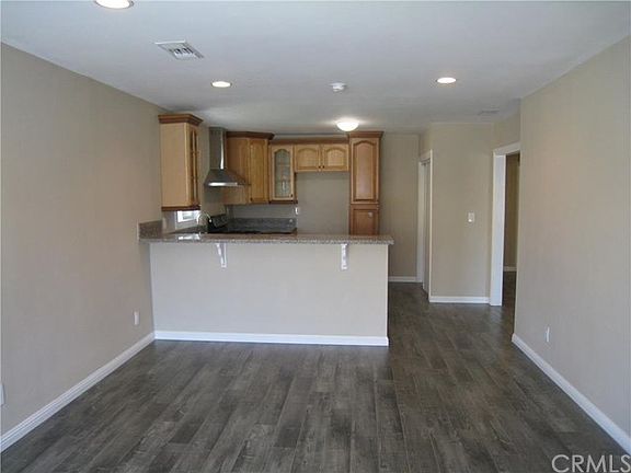 3rd image of 1454 W 97th St