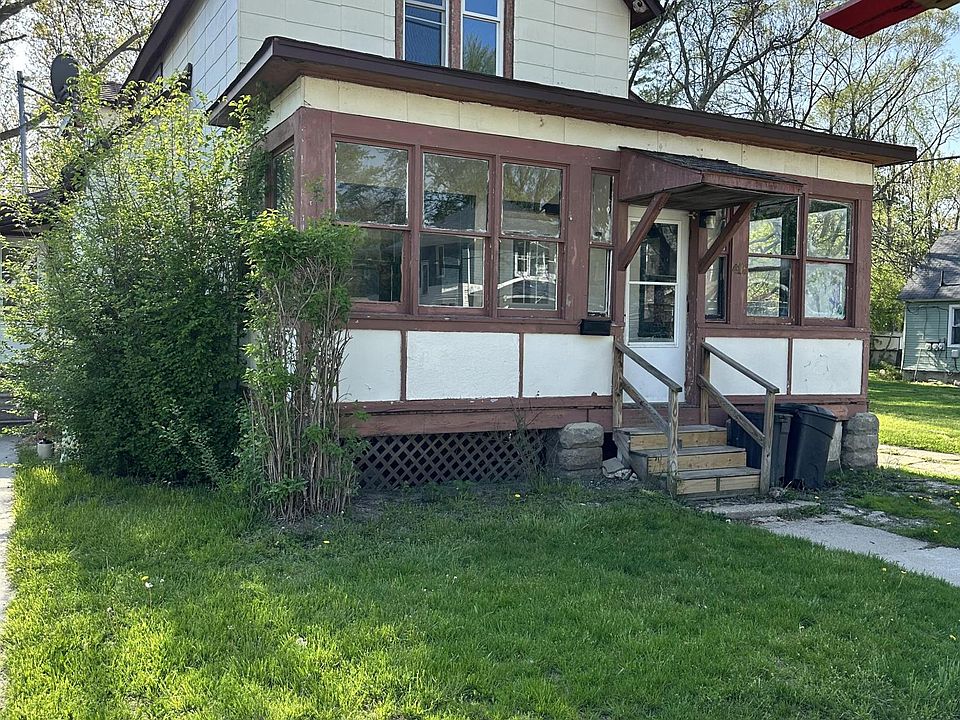 1st image of 415 14th St #1