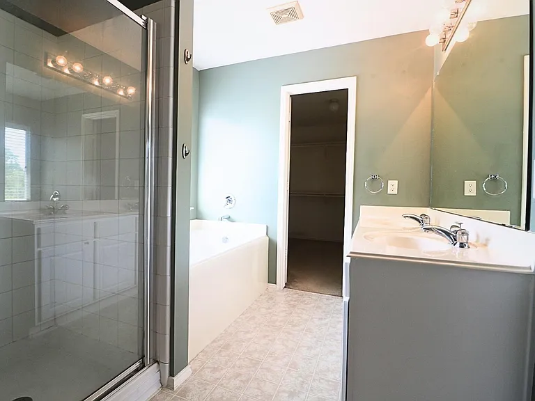 9011 Canton Park Ln — Photo 20