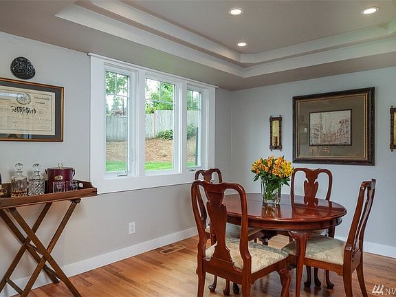 5th image of 2409 179th Ave NE