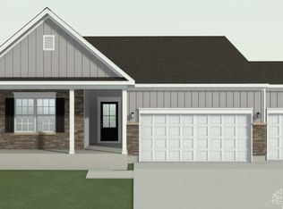 28 Chestnut St, Springboro, OH 45066