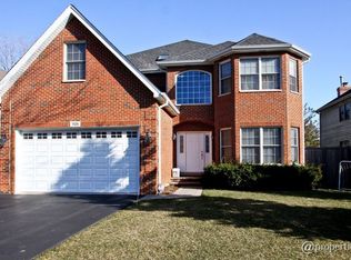1126 Linden Ave, Deerfield, IL 60015