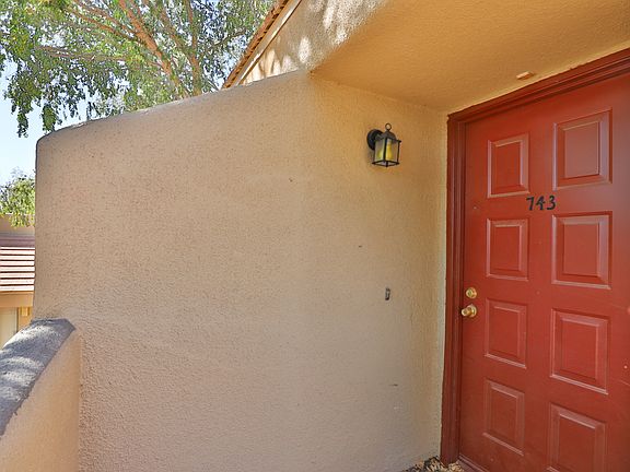 4th image of 1432 W Emerald Ave Unit 743