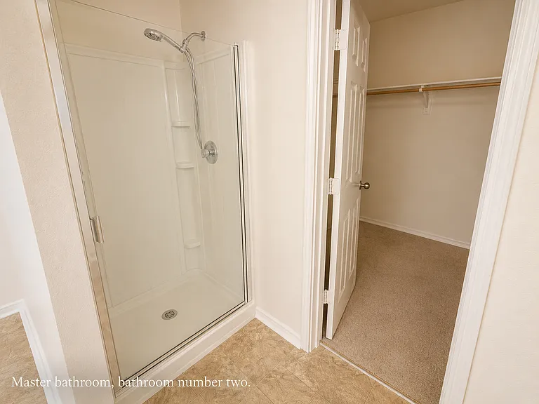 511 Travis Ranch Trl — Photo 23