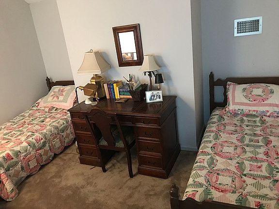 Sleeping loft over Family rm