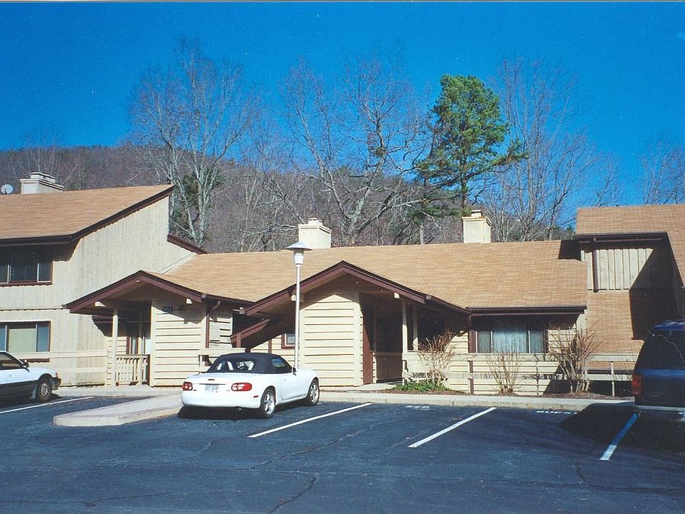 251 Shakespeare Drive