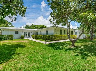 6200 Roling Roud, Miami, FL 33156