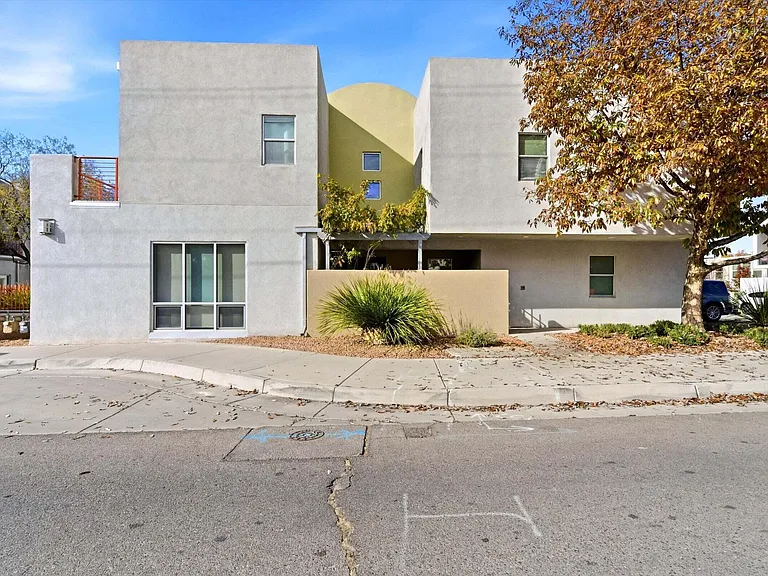3936 Silver Ave SE — Photo 5