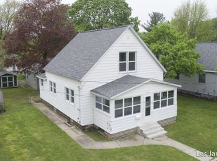 2115 Melita Ave NE, Grand Rapids, MI 49505