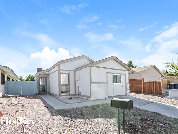 2nd image of 2309 Decosta Cir