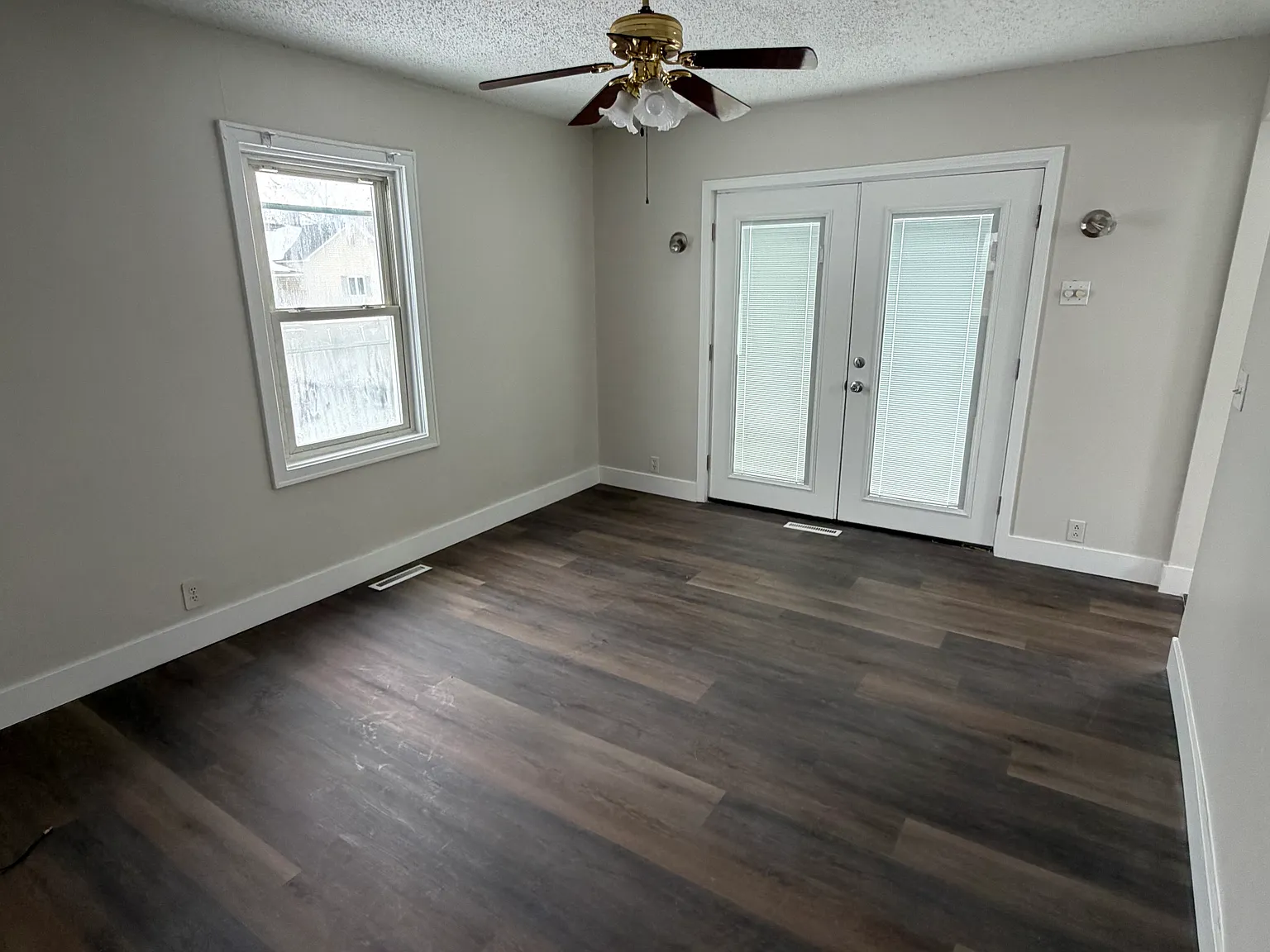 2 bed, 1292 sqft, $1,350 — Photo 4