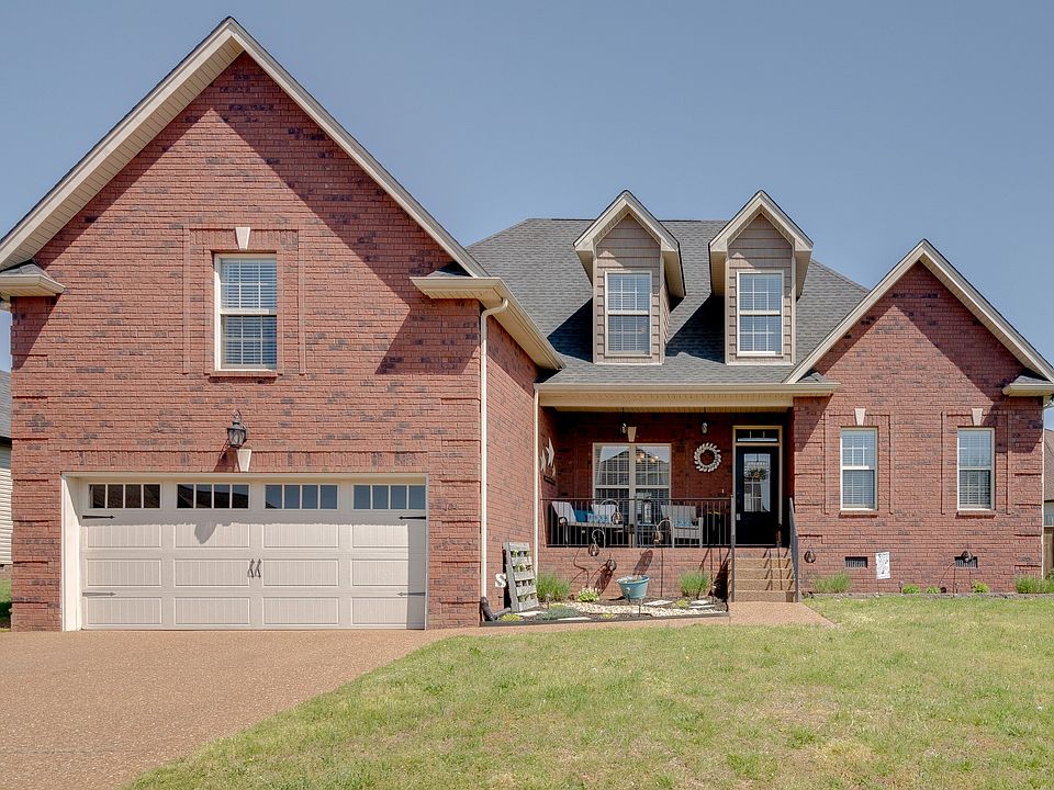 1st image of 104 Ashfield Ct