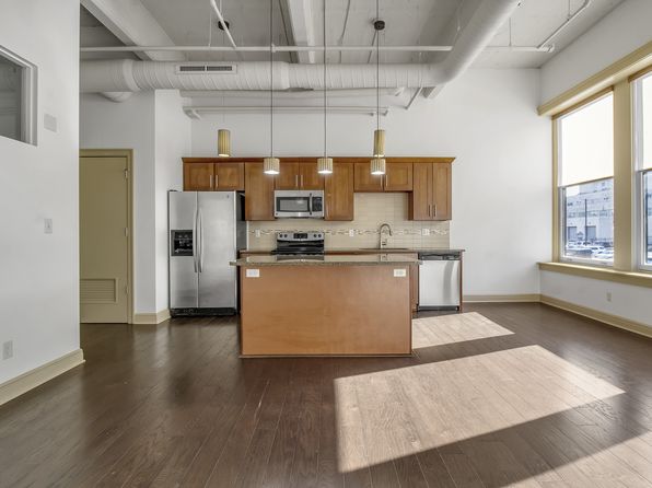 100 Elmwood Ave #201