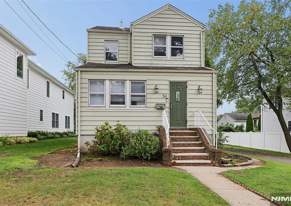 56 Hallberg Ave