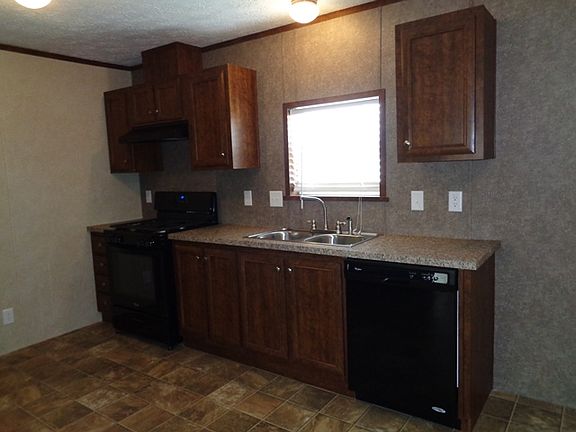 3rd image of 2601 Lexington Dr