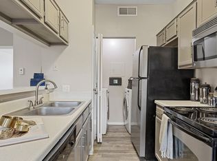 Huntington Meadows Apartments, Arlington, TX 76006
