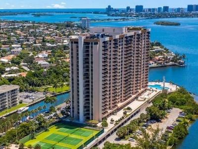 1800 NE 114th St APT 401, Miami, FL, 33181