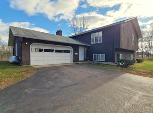87 Pinecrest Dr, Essex Jct, VT 05452