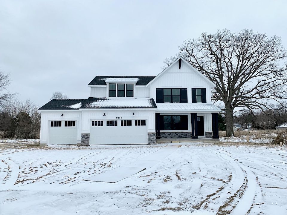 1st image of 9288 NE Hessler Dr