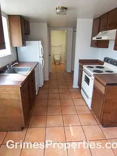 1109 Dickerson Dr SE #A — Photo 5
