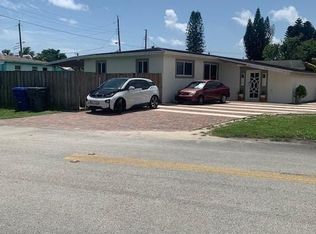 (Undisclosed Address), Hollywood, FL 33023