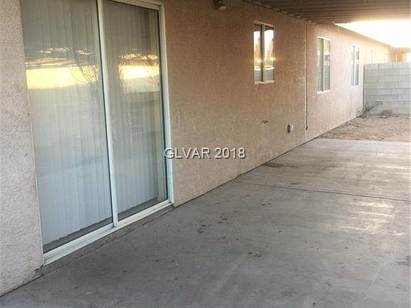 5th image of 3448 Center Dr
