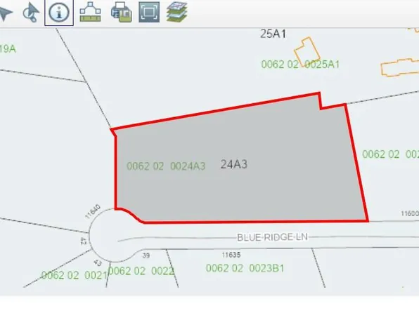 Blue Ridge Ln #24A3, Great Falls, VA 22066