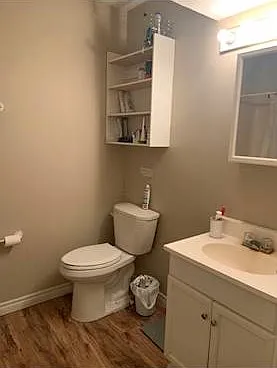 331 Spruce St #E — Photo 11