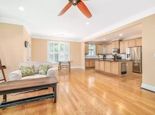 3795 Dalwood Dr, Suwanee, GA 30024