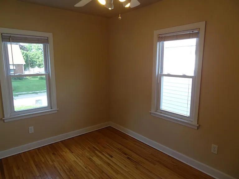 Bedroom #2 w/o furniture