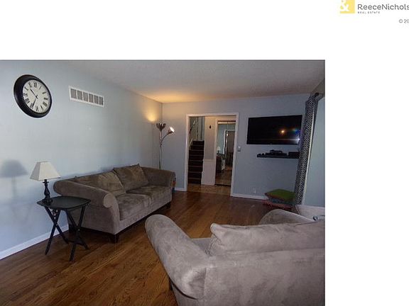 4th image of 9807 W 96th Ter