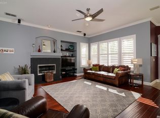 12072 Gold Pointe Ln, Gold River, CA 95670